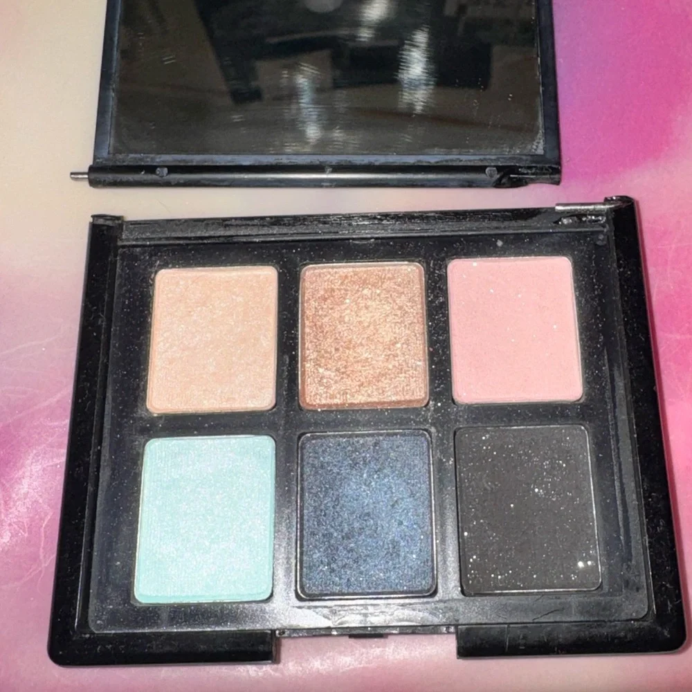 Nars Day and night palette